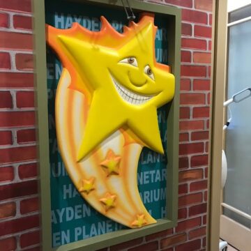 Smiling star 3-D photo frame on the dentistry wall