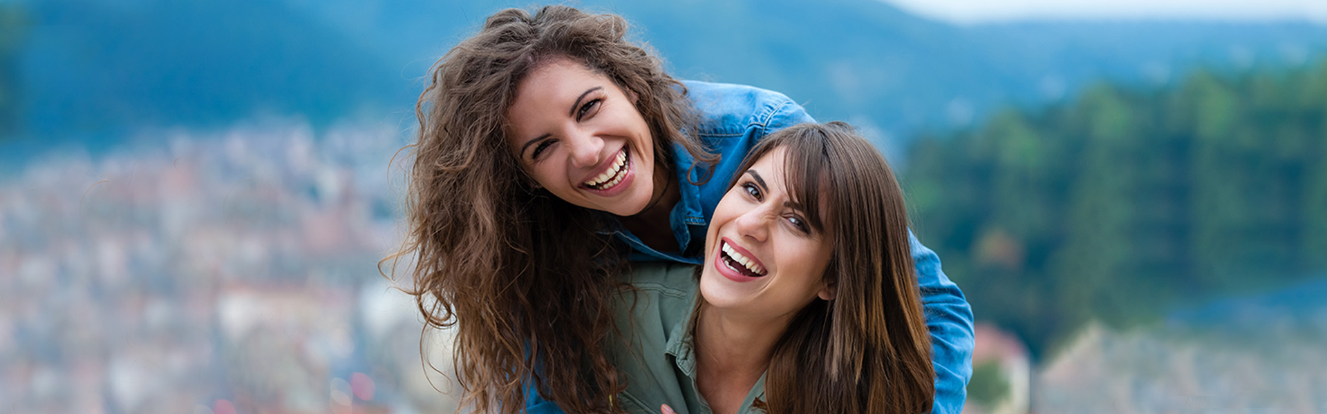 Full Mouth Reconstruction: A Way to Restore Your Smile and Get Back Your Confidence